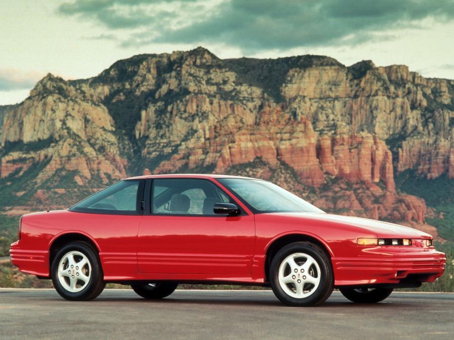Oldsmobile Cutlass Supreme Coupe '1988